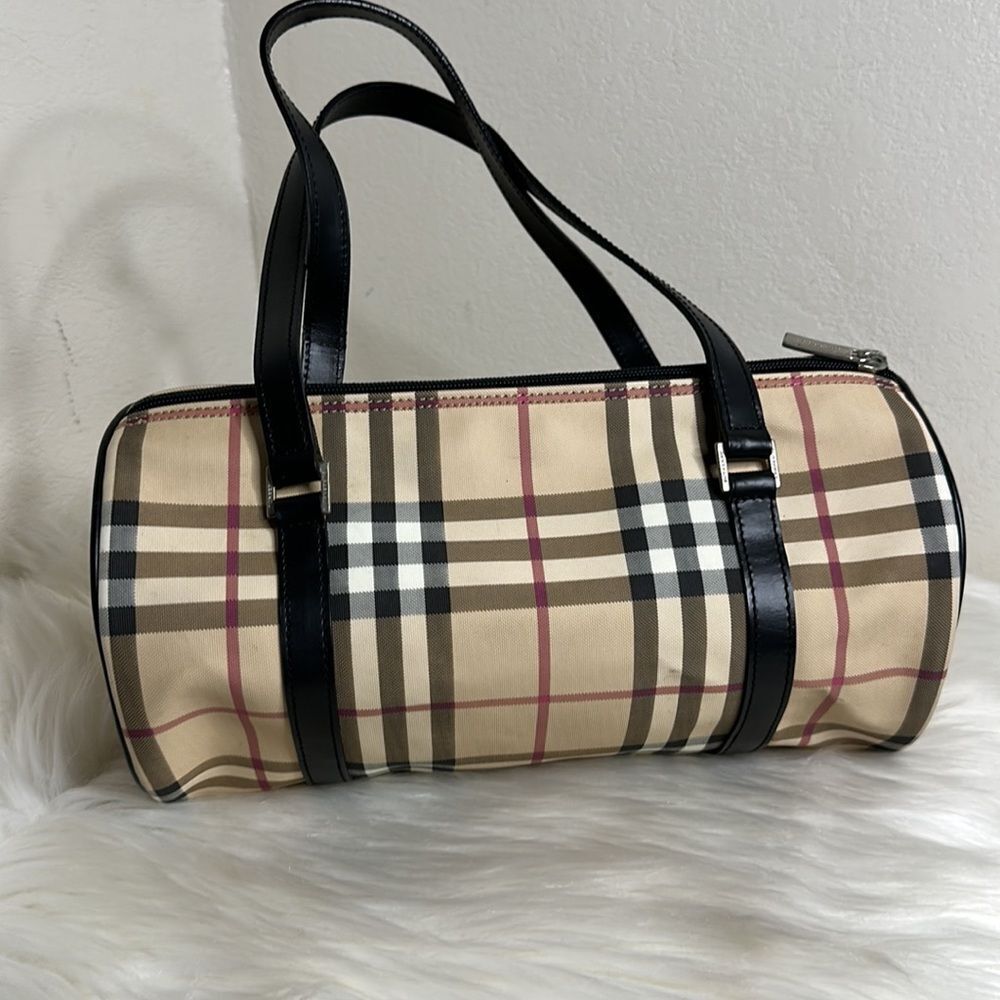 💯Authentic Burberry Papillon Handbag🍀 - Picture 3 of 15